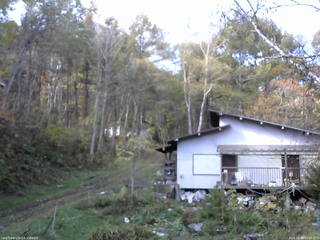 長野県菅平高原 ゆたか山荘 西側(坂上) 2025/10/29 10:00