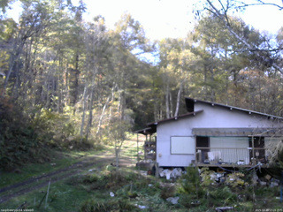 長野県菅平高原 ゆたか山荘 西側(坂上) 2025/10/29 13:15