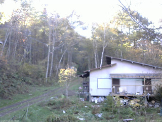 長野県菅平高原 ゆたか山荘 西側(坂上) 2025/10/29 14:30