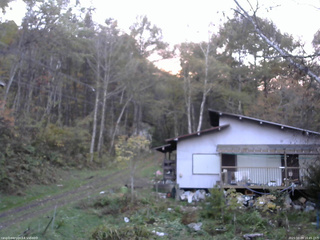 長野県菅平高原 ゆたか山荘 西側(坂上) 2025/10/29 16:45