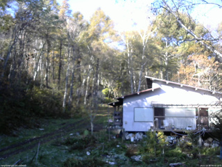 長野県菅平高原 ゆたか山荘 西側(坂上) 2025/10/30 08:45