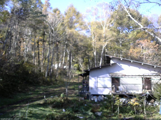 長野県菅平高原 ゆたか山荘 西側(坂上) 2025/10/30 09:45