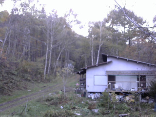 長野県菅平高原 ゆたか山荘 西側(坂上) 2025/10/30 15:30
