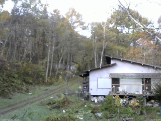 長野県菅平高原 ゆたか山荘 西側(坂上) 2025/11/02 08:15