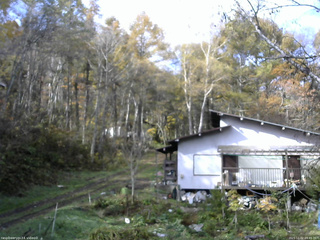 長野県菅平高原 ゆたか山荘 西側(坂上) 2025/11/02 09:45