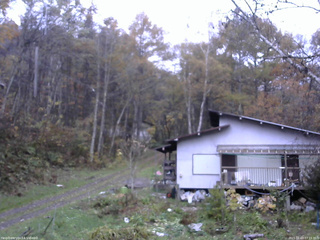 長野県菅平高原 ゆたか山荘 西側(坂上) 2025/11/03 07:15