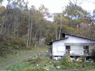 長野県菅平高原 ゆたか山荘 西側(坂上) 2025/11/03 09:00