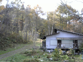 長野県菅平高原 ゆたか山荘 西側(坂上) 2025/11/03 12:30