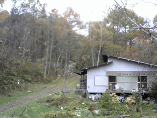長野県菅平高原 ゆたか山荘 西側(坂上) 2025/11/03 13:00