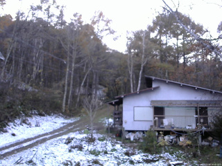 長野県菅平高原 ゆたか山荘 西側(坂上) 2025/11/04 16:45