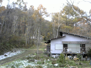 長野県菅平高原 ゆたか山荘 西側(坂上) 2025/11/05 11:15
