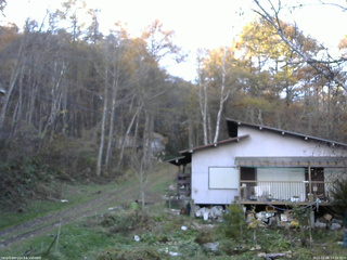 長野県菅平高原 ゆたか山荘 西側(坂上) 2025/11/06 14:30