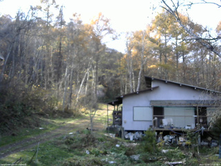 長野県菅平高原 ゆたか山荘 西側(坂上) 2025/11/07 13:15