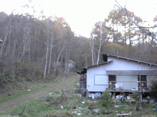 長野県菅平高原 ゆたか山荘 西側(坂上) 2025/11/07 15:45
