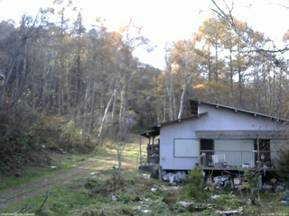 長野県菅平高原 ゆたか山荘 西側(坂上) 2025/11/08 13:30