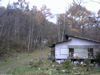 長野県菅平高原 ゆたか山荘 西側(坂上) 2025/11/09 06:45