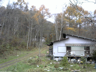 長野県菅平高原 ゆたか山荘 西側(坂上) 2025/11/09 10:45