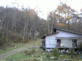 長野県菅平高原 ゆたか山荘 西側(坂上) 2025/11/10 13:45