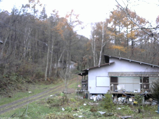 長野県菅平高原 ゆたか山荘 西側(坂上) 2025/11/10 15:15