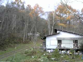 長野県菅平高原 ゆたか山荘 西側(坂上) 2025/11/11 08:45