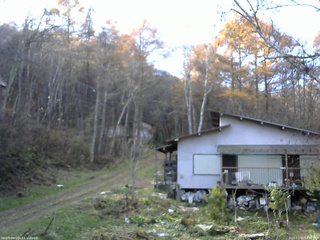 長野県菅平高原 ゆたか山荘 西側(坂上) 2025/11/11 14:00