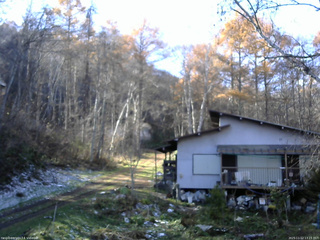 長野県菅平高原 ゆたか山荘 西側(坂上) 2025/11/12 13:15