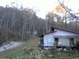 長野県菅平高原 ゆたか山荘 西側(坂上) 2025/11/12 14:30