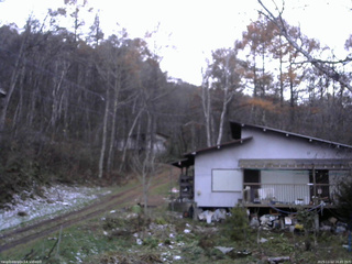 長野県菅平高原 ゆたか山荘 西側(坂上) 2025/11/12 16:45