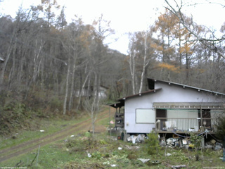 長野県菅平高原 ゆたか山荘 西側(坂上) 2025/11/13 09:15