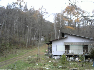 長野県菅平高原 ゆたか山荘 西側(坂上) 2025/11/13 13:15