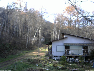 長野県菅平高原 ゆたか山荘 西側(坂上) 2025/11/16 13:30