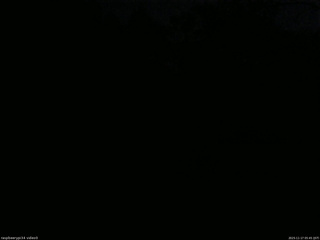 長野県菅平高原 ゆたか山荘 西側(坂上) 2025/11/17 05:45