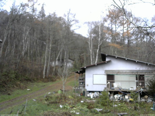 長野県菅平高原 ゆたか山荘 西側(坂上) 2025/11/18 09:00