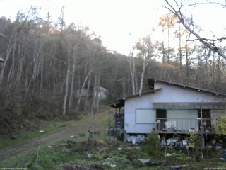 長野県菅平高原 ゆたか山荘 西側(坂上) 2025/11/18 14:00