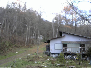 長野県菅平高原 ゆたか山荘 西側(坂上) 2025/11/18 14:15