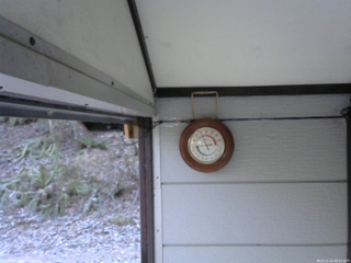 長野県菅平高原 ゆたか山荘 温度計 2025/11/21 08:15