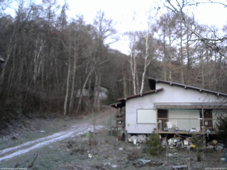 長野県菅平高原 ゆたか山荘 西側(坂上) 2025/11/23 06:30