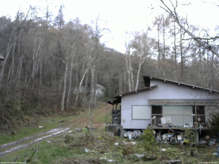 長野県菅平高原 ゆたか山荘 西側(坂上) 2025/11/23 13:30