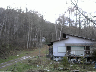 長野県菅平高原 ゆたか山荘 西側(坂上) 2025/11/23 14:15