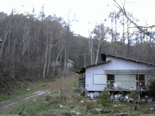 長野県菅平高原 ゆたか山荘 西側(坂上) 2025/11/23 15:00