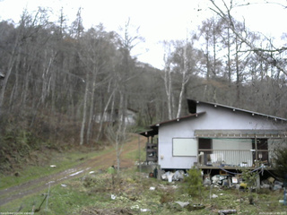 長野県菅平高原 ゆたか山荘 西側(坂上) 2025/11/24 12:45