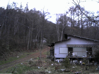 長野県菅平高原 ゆたか山荘 西側(坂上) 2025/11/24 16:45