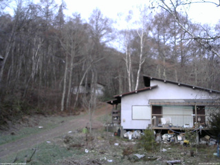 長野県菅平高原 ゆたか山荘 西側(坂上) 2025/11/25 06:30