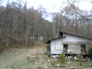 長野県菅平高原 ゆたか山荘 西側(坂上) 2025/11/25 07:15