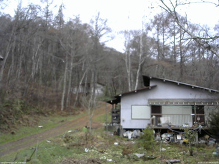 長野県菅平高原 ゆたか山荘 西側(坂上) 2025/11/25 08:30