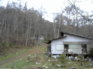 長野県菅平高原 ゆたか山荘 西側(坂上) 2025/11/25 09:00
