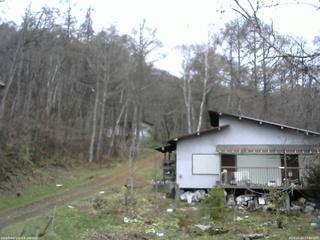 長野県菅平高原 ゆたか山荘 西側(坂上) 2025/11/25 13:00