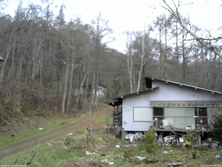 長野県菅平高原 ゆたか山荘 西側(坂上) 2025/11/25 13:30