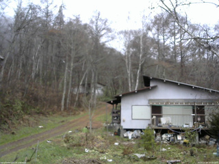 長野県菅平高原 ゆたか山荘 西側(坂上) 2025/11/26 15:15