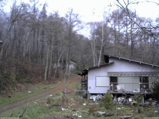 長野県菅平高原 ゆたか山荘 西側(坂上) 2025/11/26 16:15